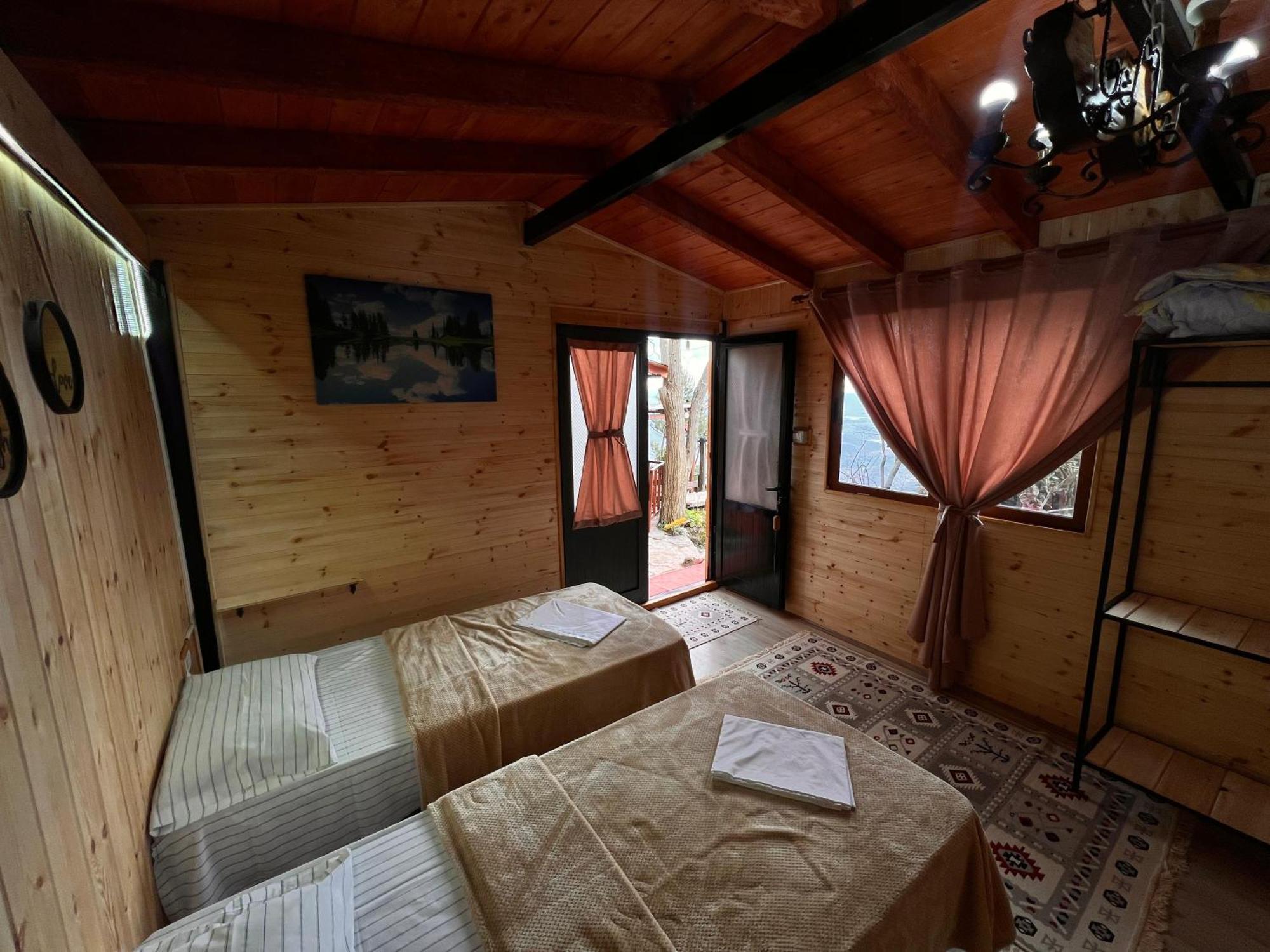 Rooms Merlika -Inside The Castle- Kruje Exterior photo
